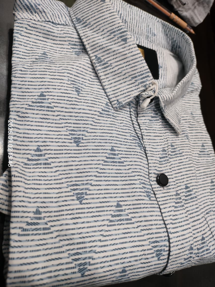 Men’s Cotton Casual Printed Shirt – White & Blue Striped Pattern