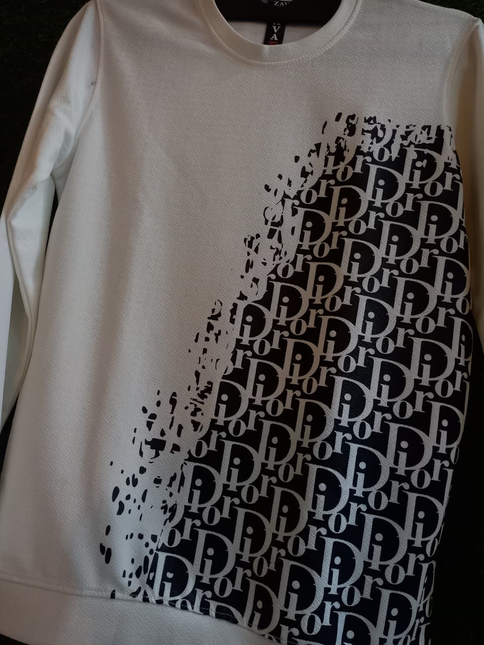 White Monogram Print Sweatshirt – Regular Fit Casual Wear