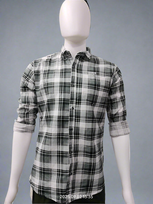 Men’s Black & White Checked Casual Shirt